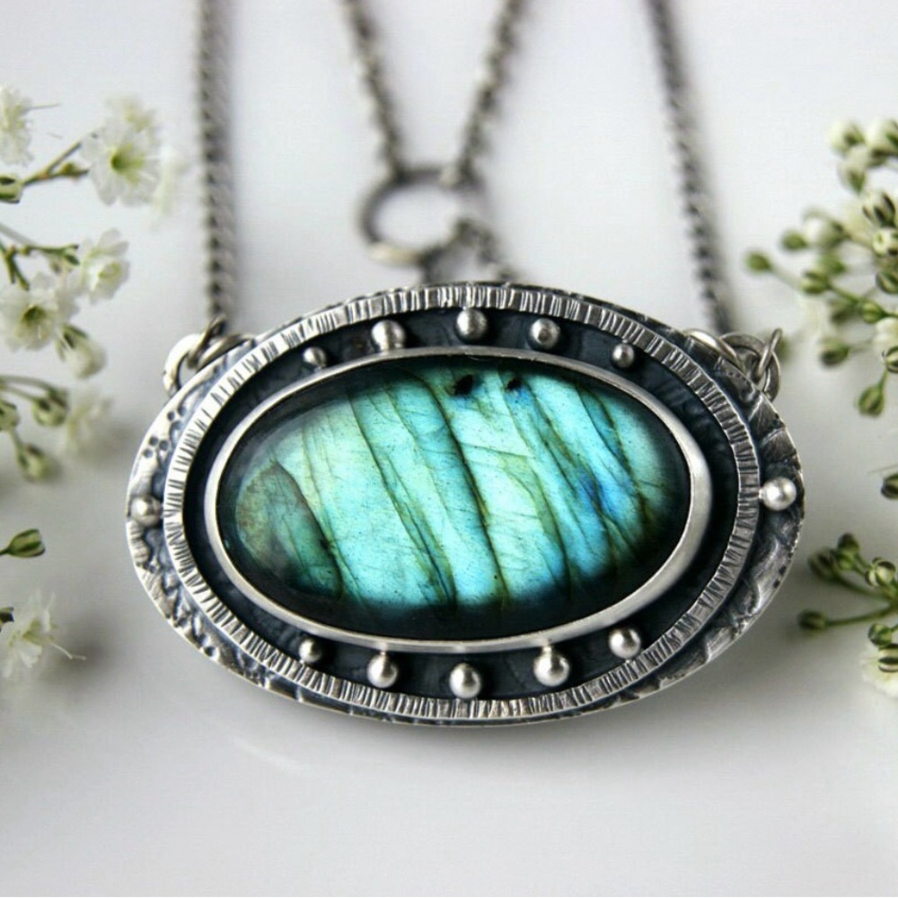 Sterling silver and labradorite necklace